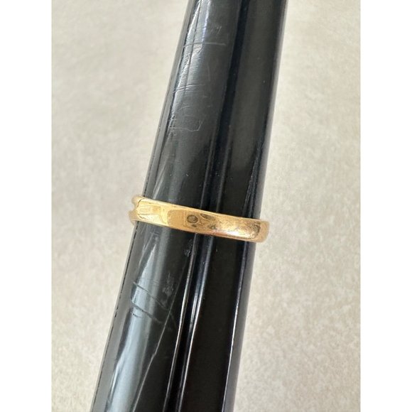 Aurora 18kt GE yellow gold electroplated purple clear cubic zirconia ring - Picture 8 of 9